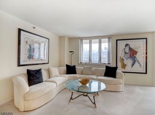 10 Smith Manor Blvd APT 214, West Orange, NJ