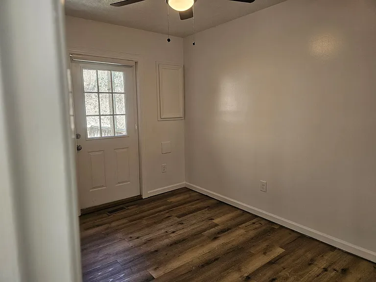 5 E Pinecrest Dr #101 — Photo 2