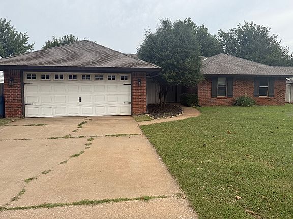 2nd image of 405 Partridge Ln