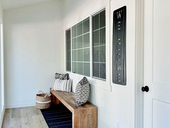 Entry way/mud room.