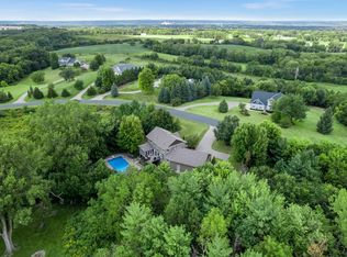 13599 Stonebrooke Curv, Shakopee, MN 55379