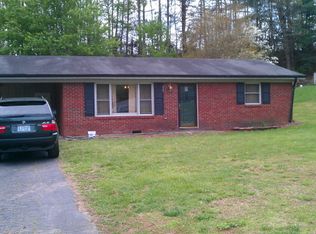 222 Jolly St, North Wilkesboro, NC 28659