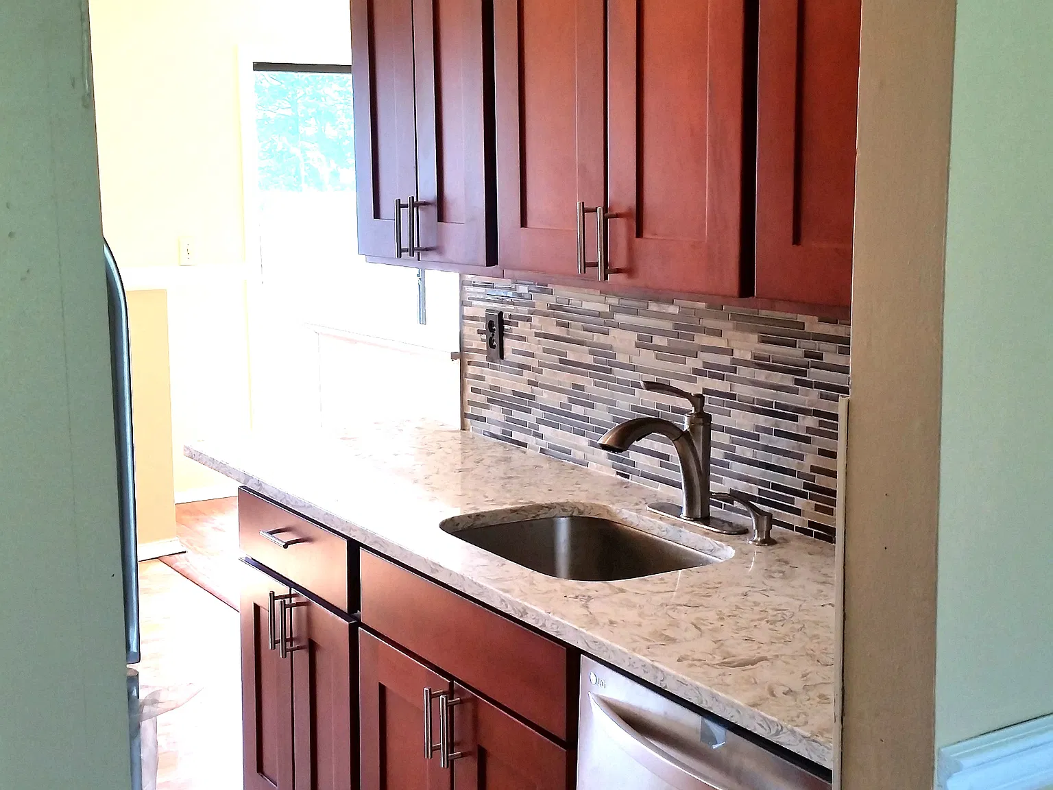 3 bed, 2.5 bath, 1360 sqft, $3,000 — Photo 4