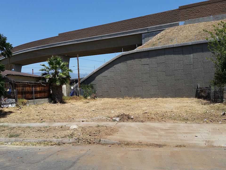 1st image of 2815 Gardena St