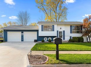501 N Greenfield St, Tremont, IL