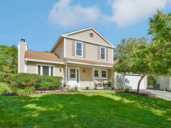 1748 Bucknell Ct, Naperville, IL 60565