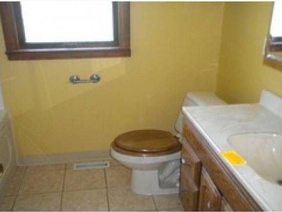 4261 Dover Center Rd