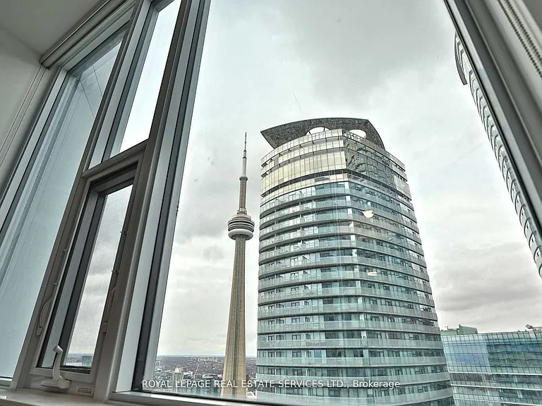 10 York St #5001 — Photo 12