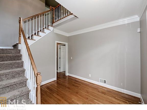 5th image of 1230 Midland Way
