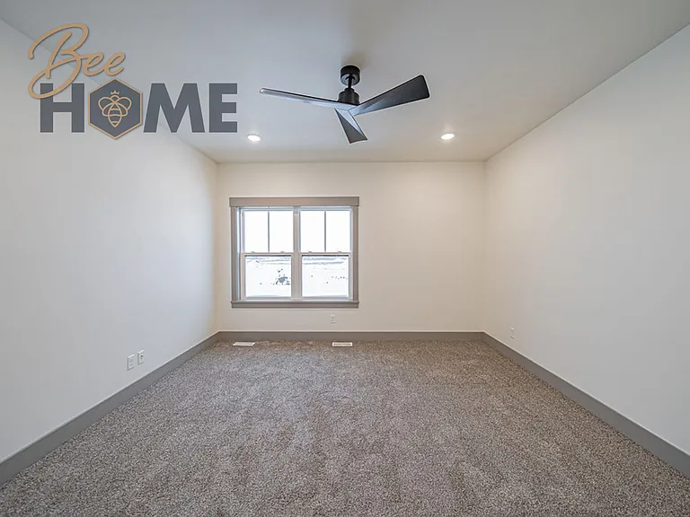 Bedroom #1