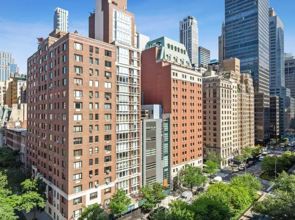 45 Park Avenue image 6 of 8