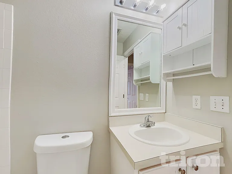 143 Wornall Dr — Photo 14