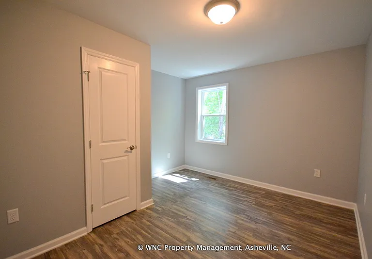 43 Boyd Ave — Photo 12