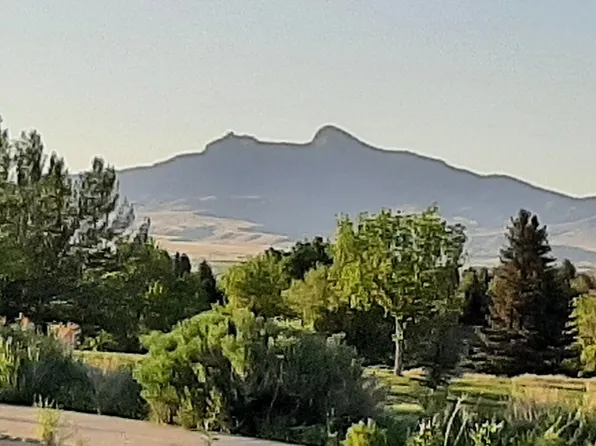 714 & 720 Olive Glenn Dr #48 & 49, Cody, WY 82414