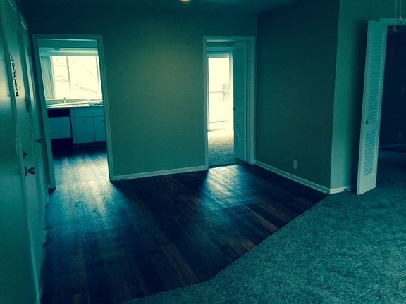4th image of 1410 Marbee Dr APT 7