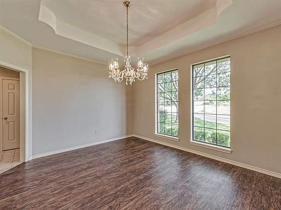 3rd image of 8272 Teakwood Dr