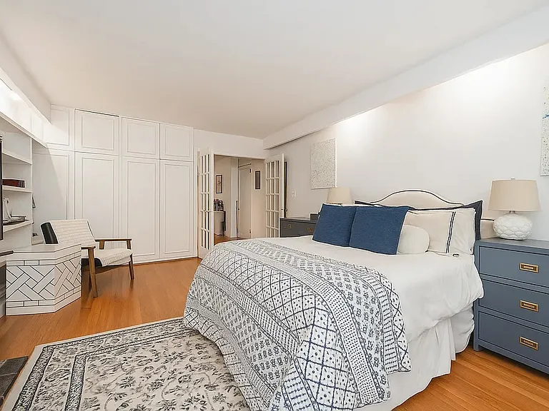 47 W 12th St #1 — Photo 7