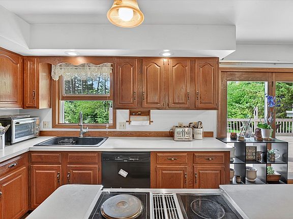 4th image of 3477 Winegar Rd