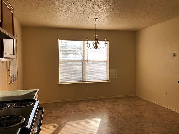 4th image of 4510 Ledgestone Dr