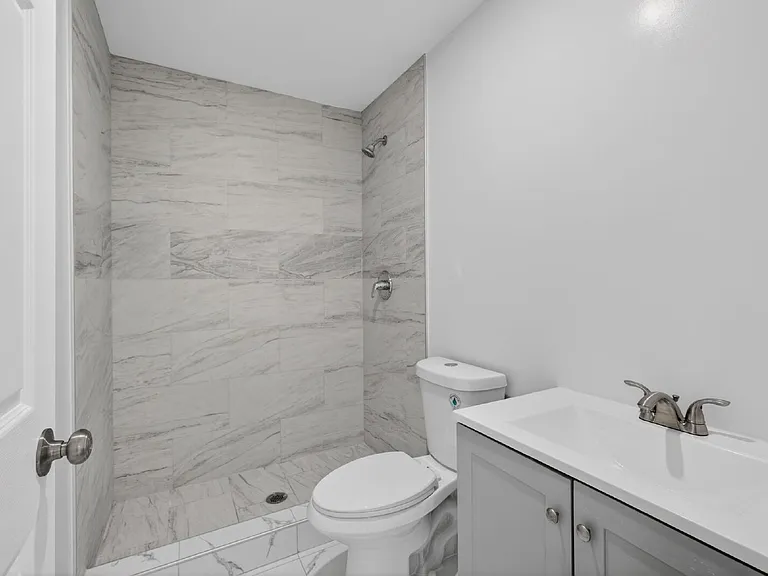 3255 Avenue J #2 — Photo 31