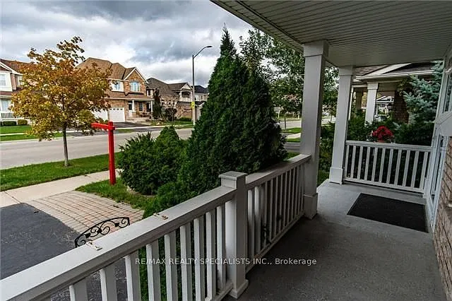 3 bed, $3,500 — Photo 3