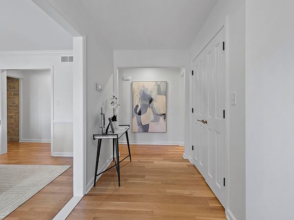 5th image of 1525 Picardae Ct