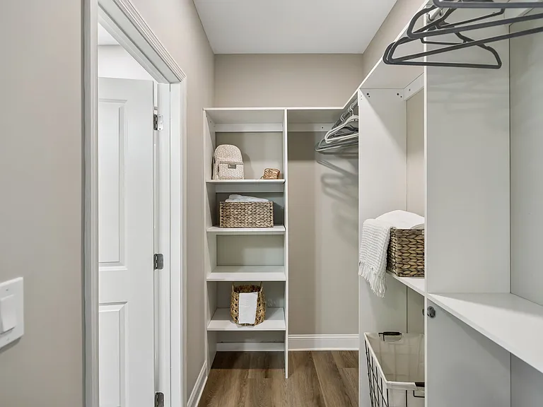 Serene - 2 Bed / 2 Bath - 950 Sq.Ft.