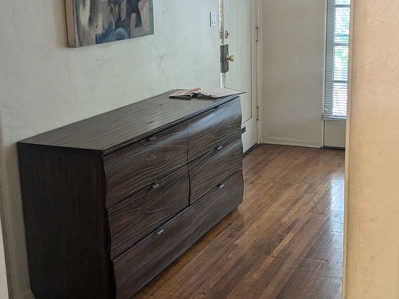 4th image of 805 Kodak Dr #1/2