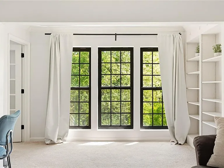 24307 Plantation Dr NE — Photo 13