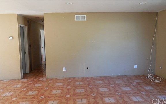 2nd image of 13019 Eastbrook Ave