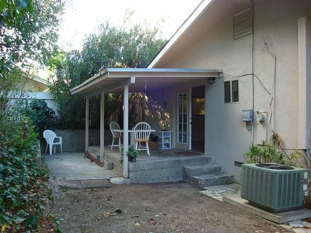 1st image of 22314 Cass Ave
