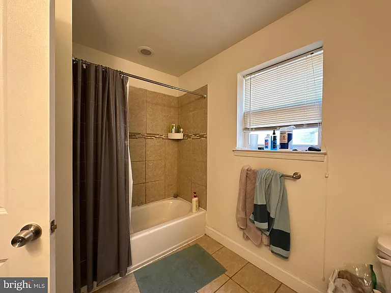 1815 N 18th St #2 — Photo 15