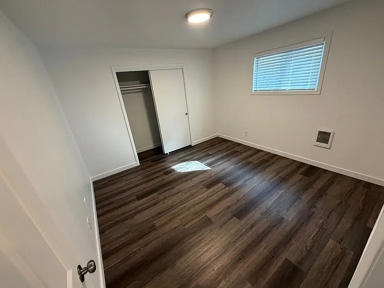 1104 West 7th Avenue Apartments — Photo 17
