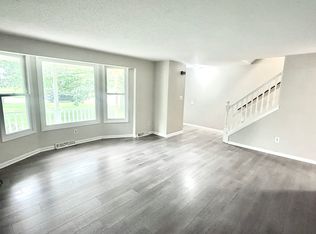 55 Minden Dr #2, Orchard Park, NY 14127