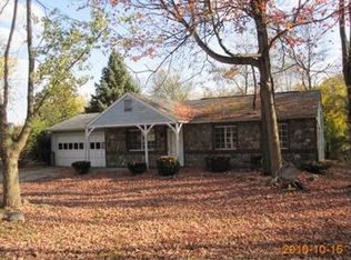 5805 Mills Rd, Indianapolis, IN