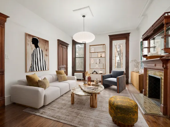 429 Hancock Street image 1 of 6