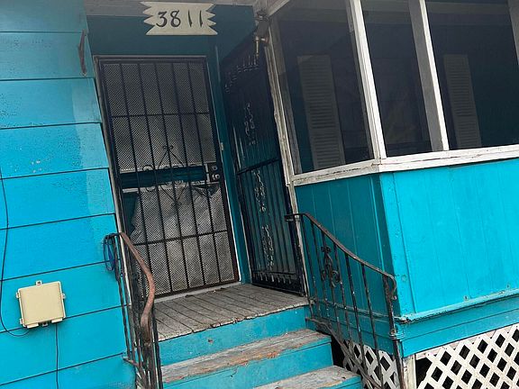 2nd image of 3811 SPIRES Avenue