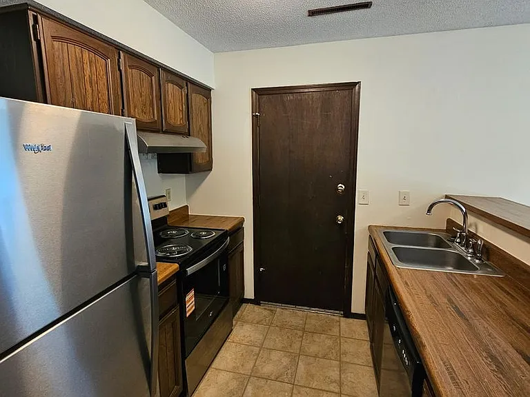 4608 W Knox Dr — Photo 5