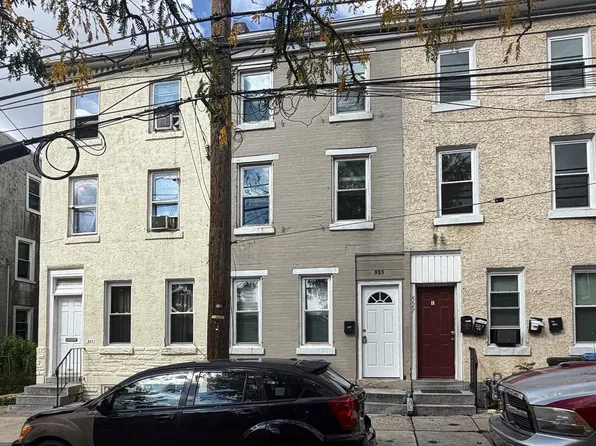 525 Green St, Norristown, PA 19401