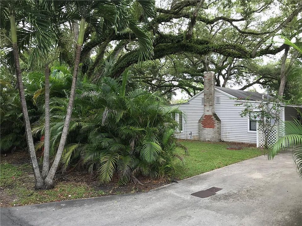 1st image of 3117 SW 15th Avenue