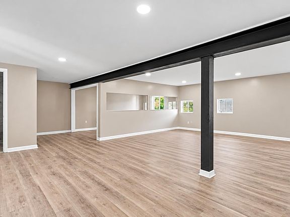 4th image of 4851 Paddock Rd