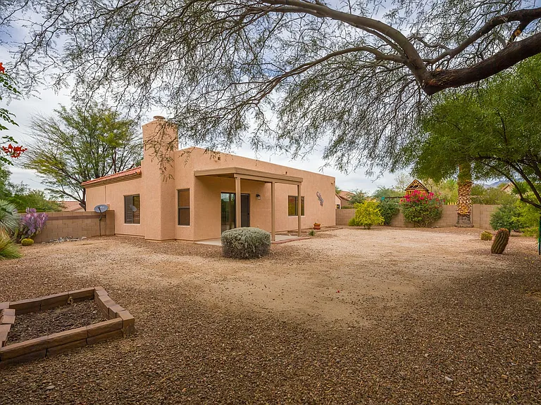 3073 W Placita Montessa — Photo 19