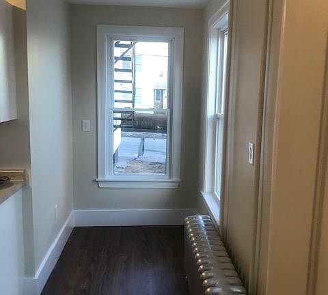 Kitchen, small nook for table