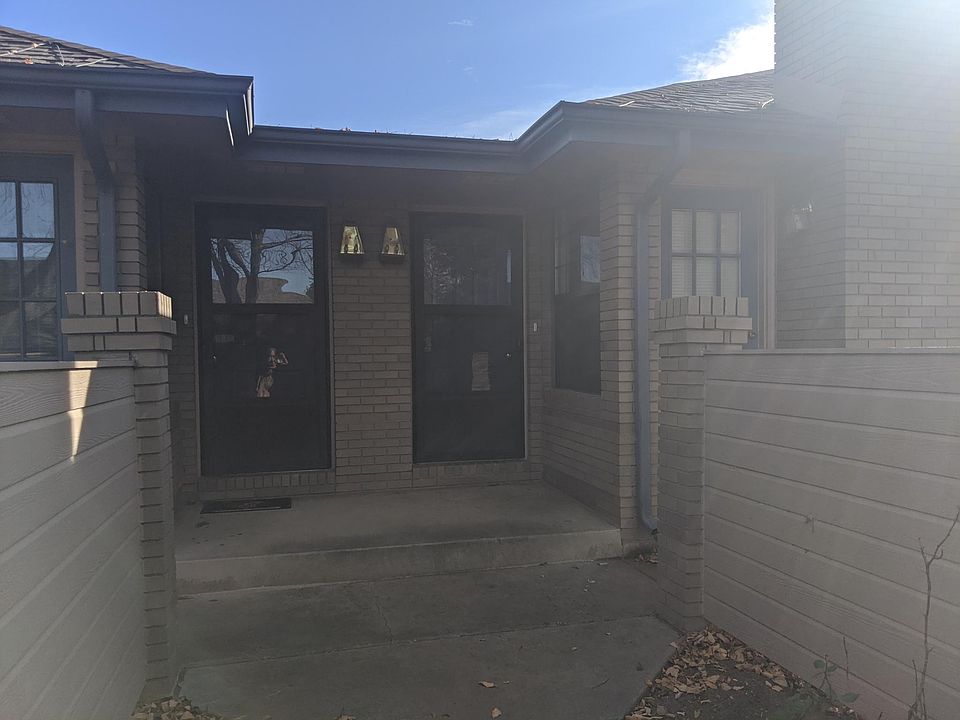 1st image of 1029 49th Ave APT 4