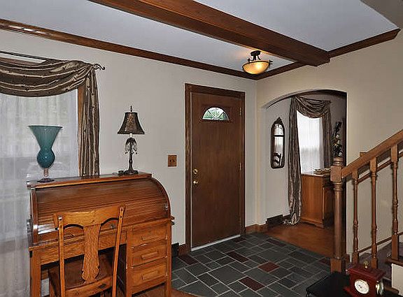 2nd image of 1612 N 77th Ct