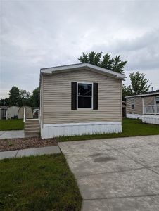 1528 Pinegrove Way, Erie, PA, 16509