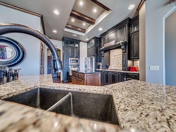 3rd image of 3509 Walden Estates Dr