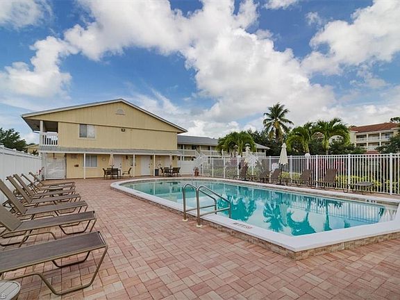 2nd image of 4625 Bayshore DR #D12