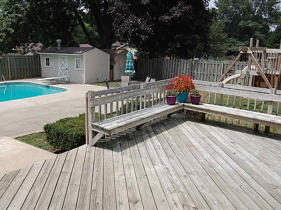 5th image of 58123 Gary Dr