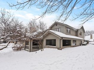 1089 Creeks Cross Rd UNIT 2B, Kohler, WI 53044